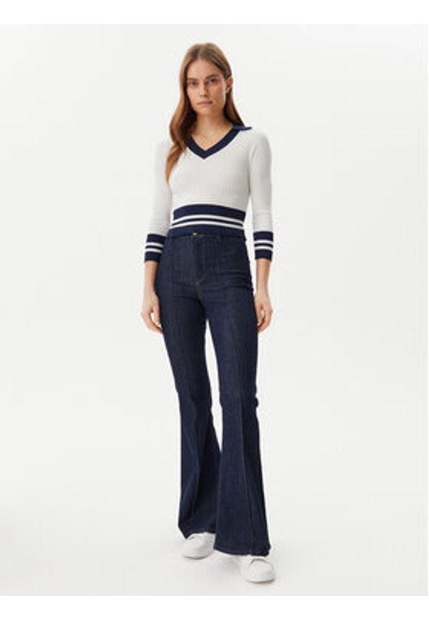 Guess Sweter W5GR46 Z3L10 Écru Regular Fit. Materiał: wiskoza