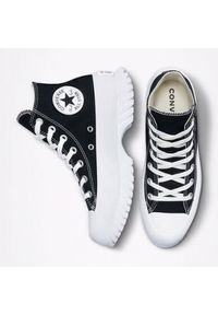 Buty Converse Chuck Taylor All Star Lugged 2.0 W A00870C czarne. Kolor: czarny. Materiał: bawełna, guma, syntetyk. Szerokość cholewki: normalna. Wzór: jodełka. Obcas: na platformie. Model: Converse All Star #5