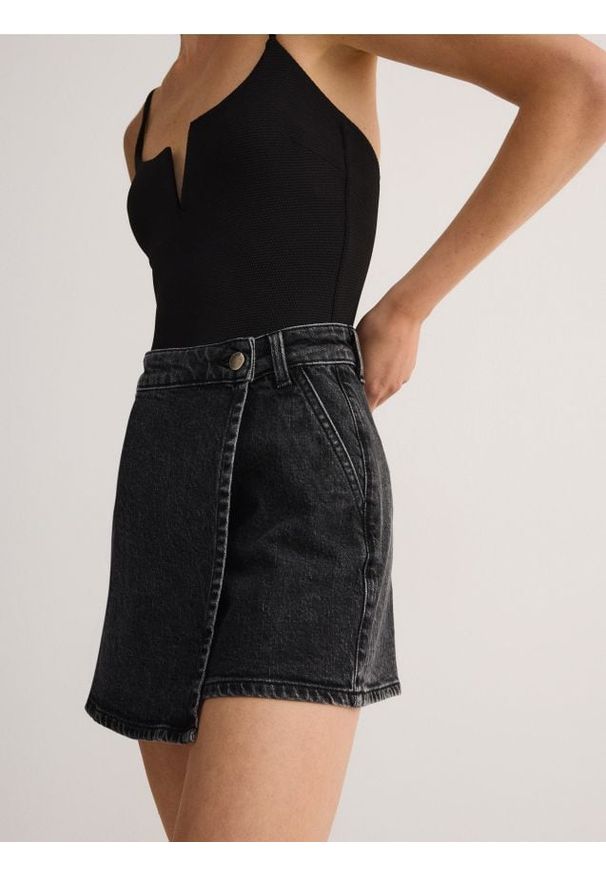 Reserved - Jeansowe spódnico-szorty - szary. Kolor: szary. Materiał: jeans