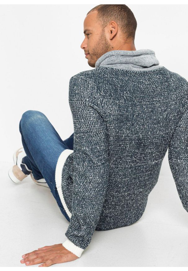 bonprix - Sweter z szalowym kołnierzem i kontrastowymi elementami. Kolor: niebieski