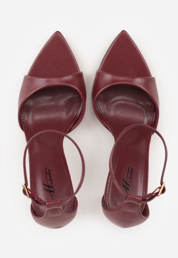 Born2be - Bordowe Eleganckie Sandały na Szpilce z Paskiem przy Kostce Tini. Okazja: na co dzień. Zapięcie: pasek. Kolor: czerwony. Materiał: jeans. Obcas: na szpilce. Styl: elegancki