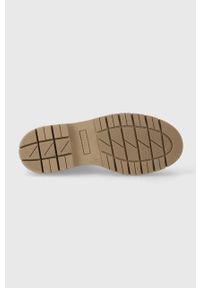 TOMMY HILFIGER - Tommy Hilfiger botki skórzane FEMININE FELT LACE UP BOOTIE damskie kolor beżowy na płaskim obcasie ocieplone FW0FW07500. Zapięcie: sznurówki. Kolor: beżowy. Materiał: skóra. Obcas: na obcasie. Styl: klasyczny. Wysokość obcasa: niski #2