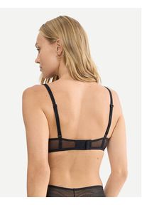 Triumph Biustonosz push-up Breathe & Lift 10226602 Czarny. Kolor: czarny. Materiał: syntetyk. Rodzaj stanika: push-up #3