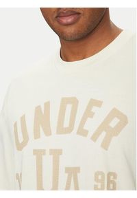 Under Armour T-Shirt Heavyweight Varsity 1390179 Beżowy Oversize. Kolor: beżowy. Materiał: bawełna, syntetyk #4