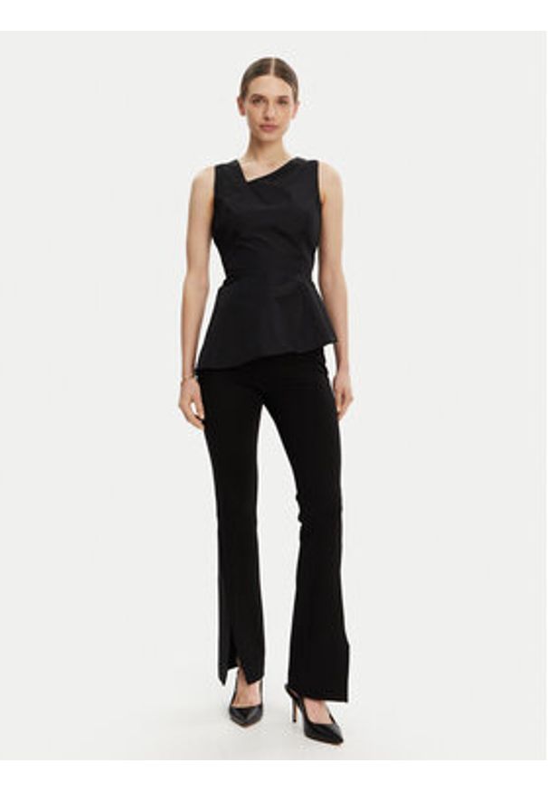 DKNY Bluzka P4JA1Z31 Czarny Regular Fit. Kolor: czarny. Materiał: syntetyk