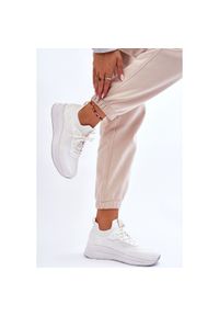 Damskie Wsuwane Sneakersy Cross Jeans LL2R4031C Białe. Okazja: na co dzień. Zapięcie: bez zapięcia. Kolor: biały. Materiał: tkanina, materiał. Szerokość cholewki: normalna #8