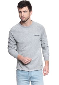Mustang - MĘSKA BLUZA MUSTANG BEN C SMALL LOGO MID GREY MELANGE 1008540 4140. Materiał: bawełna, jeans, tkanina, materiał. Wzór: jednolity, nadruk. Styl: klasyczny #7