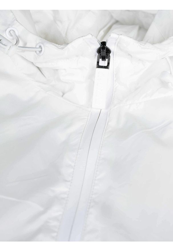 Invicta Kurtka | 4431789 | Kobieta | Biały. Okazja: na co dzień. Typ kołnierza: kaptur. Kolor: biały. Materiał: poliamid. Styl: casual