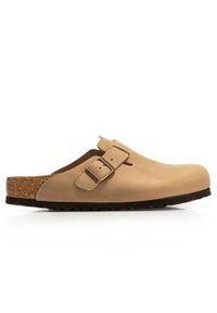 Klapki męskie Birkenstock Boston BS Tabacco Brown. Zapięcie: bez zapięcia. Kolor: brązowy, wielokolorowy. Materiał: skóra, syntetyk, materiał. Szerokość cholewki: normalna. Sport: turystyka piesza