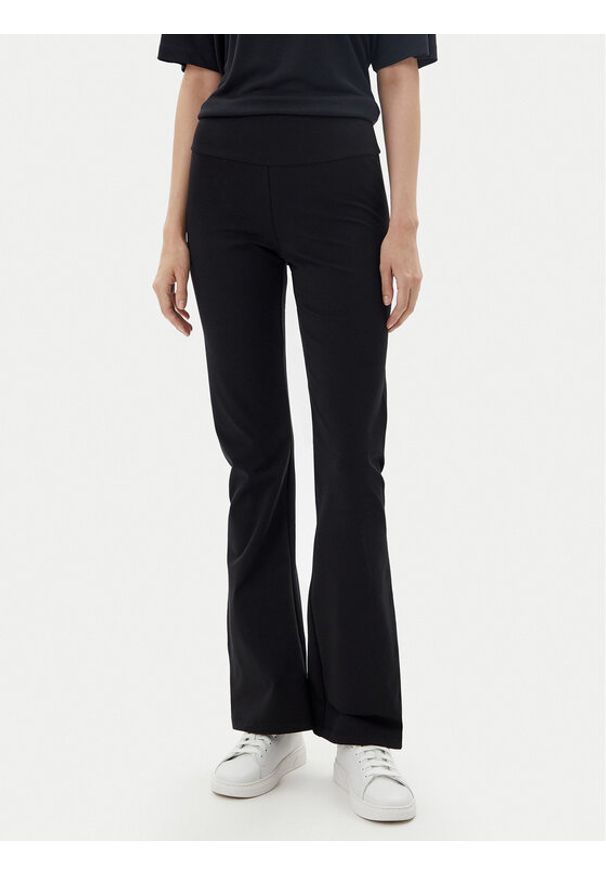 EA7 Emporio Armani Legginsy 7W000081 AF12484 UC001 Czarny Flare Fit. Kolor: czarny. Materiał: bawełna