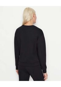 Armani Exchange - ARMANI EXCHANGE - Czarna bluza z logo. Kolor: czarny. Materiał: materiał. Długość rękawa: długi rękaw. Długość: długie