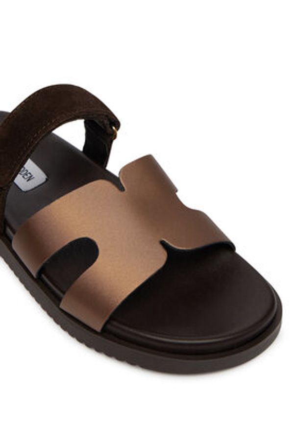 Steve Madden Klapki Missile-E 11003504 Brązowy. Kolor: brązowy. Materiał: materiał