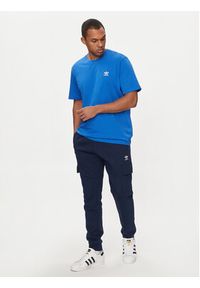 Adidas - adidas Spodnie dresowe adicolor Trefoil IP2757 Granatowy Slim Fit. Kolor: niebieski. Materiał: bawełna #5