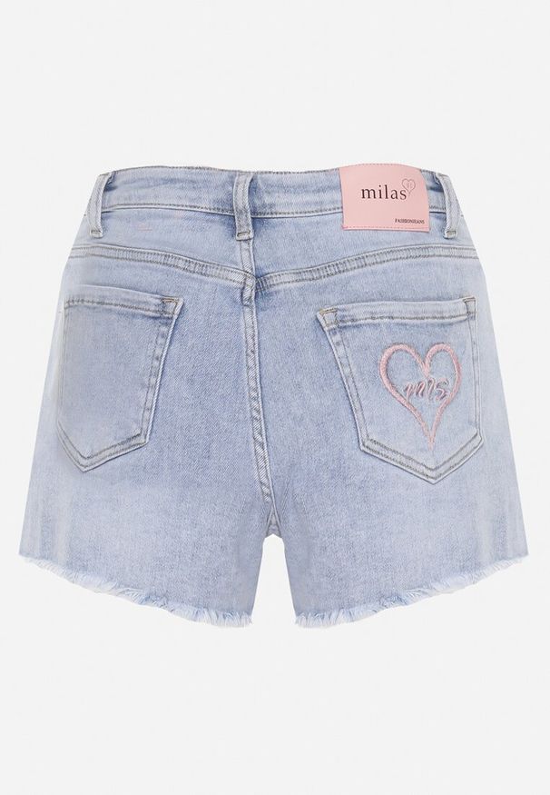 Born2be - Niebieskie Jeansowe Szorty z Wysokim Stanem i Bawełną Ozdobione Aplikacją Serca Vikerra. Okazja: na co dzień. Stan: podwyższony. Kolor: niebieski. Materiał: jeans, bawełna. Wzór: aplikacja. Sezon: wiosna, lato. Styl: casual, elegancki