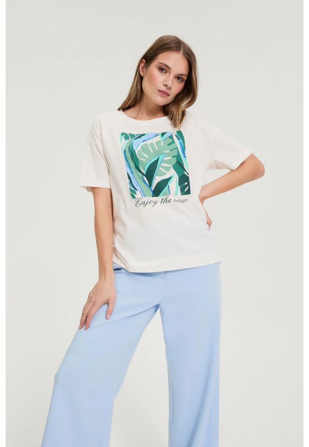 MOODO - T-shirt z nadrukiem biały. Kolor: biały. Materiał: bawełna. Wzór: nadruk