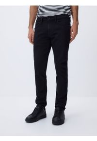 Reserved - Jeansy slim fit - czarny. Kolor: czarny