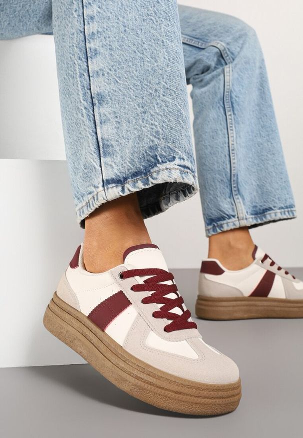 Born2be - Beżowo-Bordowe Sneakersy Klasyczne Tenisówki na Tłoczonej Platformie Nanislla. Okazja: na co dzień. Kolor: beżowy. Obcas: na platformie