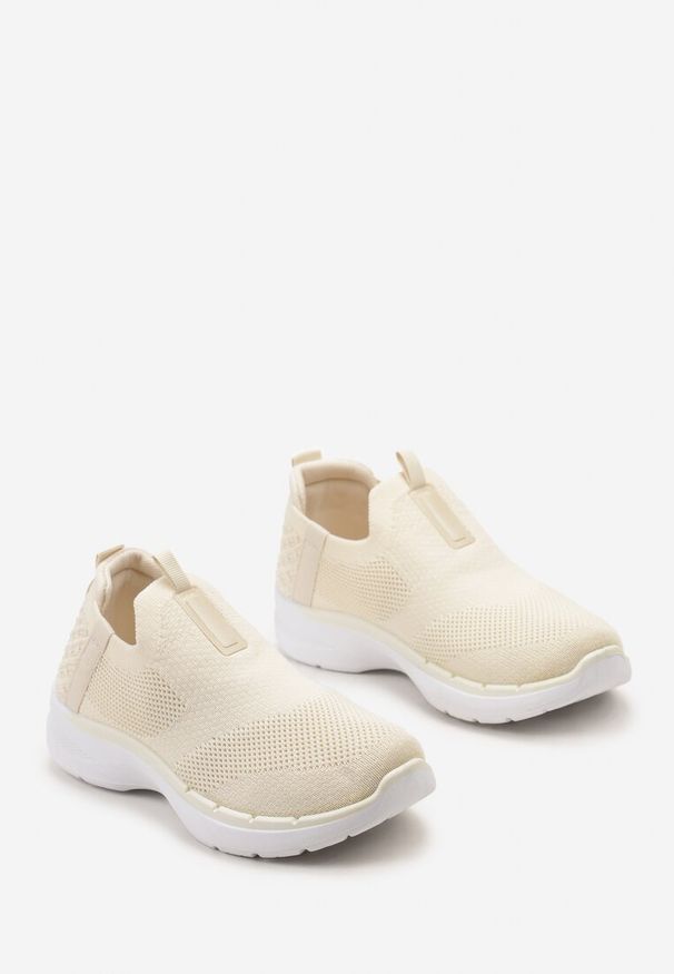 Renee - Beżowe Elastyczne Buty Sportowe przed Kostkę Eowinnes. Wysokość cholewki: przed kostkę. Zapięcie: bez zapięcia. Kolor: beżowy. Materiał: jeans