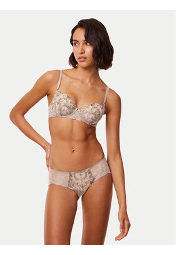 Triumph Bokserki Sensual Spotlight 10219846 Beżowy. Kolor: beżowy. Materiał: syntetyk
