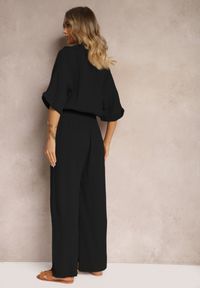 Renee - Czarny Taliowany Kombinezon z Bawełny Góra w Formie Koszuli oraz Luźne Spodnie Namsorin. Kolor: czarny. Materiał: bawełna. Długość rękawa: krótki rękaw. Długość: krótkie. Sezon: lato #3