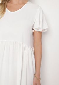 Born2be - Biała Sukienka o Rozkloszowanym Kroju z Wiskozą Filastia. Okazja: na co dzień. Typ kołnierza: dekolt w kształcie V. Kolor: biały. Materiał: wiskoza. Długość rękawa: krótki rękaw. Typ sukienki: rozkloszowane. Styl: klasyczny, casual, elegancki #3