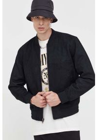Abercrombie & Fitch kurtka bomber męski kolor czarny przejściowa. Kolor: czarny. Materiał: poliester #1