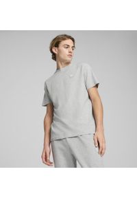 Puma - Męska koszulka Essentials Elevated PUMA Light Gray Heather. Kolor: wielokolorowy, czarny, szary. Wzór: aplikacja, haft