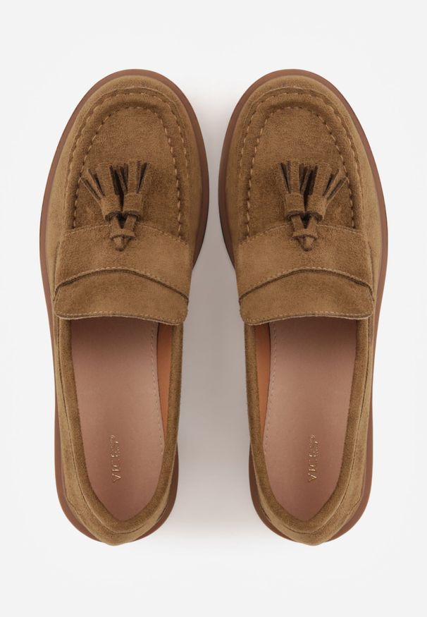 Renee - Ciemnobeżowe Mokasyny VICES z Wkładką ze Skóry Naturalnej Ozdobione Chwostami Maritune. Okazja: na co dzień. Kolor: beżowy. Materiał: skóra. Wzór: aplikacja. Styl: elegancki, casual