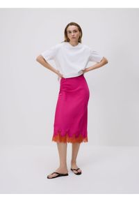 Reserved - Spódnica z koronką - fuksja. Kolor: różowy. Materiał: koronka. Wzór: koronka #1