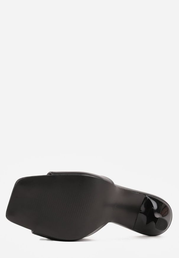 Born2be - Czarne Klapki na Szpilce z Kwadratowym Noskiem Mellota. Okazja: na co dzień, na ślub cywilny, na wesele. Kolor: czarny. Obcas: na szpilce. Styl: casual, elegancki