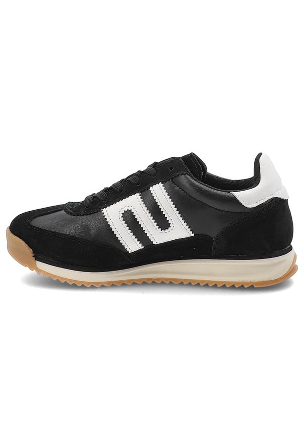 Sneakersy damskie Filippo, cholewka ze skóry naturalnej licowej i zamszowej wiązany fason z zabudowanym przodem, czarne, DP7686/26. Okazja: na co dzień. Zapięcie: sznurówki. Kolor: czarny. Materiał: zamsz, skóra. Szerokość cholewki: normalna
