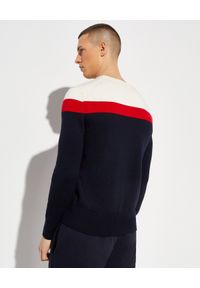 MONCLER - Wełniany sweter z logo. Okazja: na co dzień. Kolor: czerwony. Materiał: wełna. Styl: klasyczny, casual, sportowy, elegancki #2