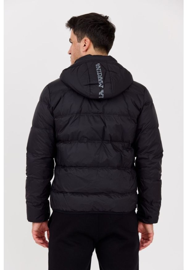 La Martina - LA MARTINA MAN Czarna pikowana męska kurtka Outerwear Basic Nylon, Rozmiar L. Kolor: czarny. Materiał: nylon. Długość rękawa: długi rękaw. Długość: długie. Styl: elegancki