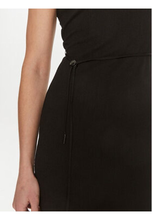 Calvin Klein Sukienka letnia Crinkled K20K206545 Czarny Regular Fit. Kolor: czarny. Materiał: syntetyk. Sezon: lato