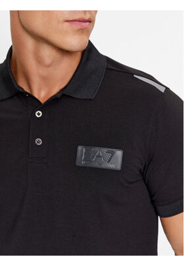EA7 Emporio Armani Polo 6RPF78 PJBVZ 1200 Czarny Regular Fit. Typ kołnierza: polo. Kolor: czarny. Materiał: bawełna