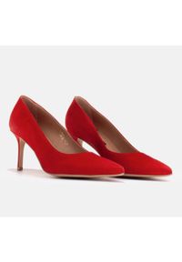 Marco Shoes Eleganckie szpilki zamszowe czerwone. Kolor: czerwony. Materiał: zamsz. Obcas: na szpilce. Styl: elegancki