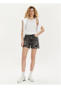 Tommy Jeans Szorty jeansowe DW0DW17652 Szary Mom Fit. Kolor: szary. Materiał: bawełna #4