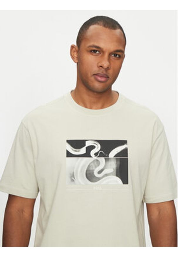 BOSS T-Shirt Barragan 50534919 Beżowy Relaxed Fit. Kolor: beżowy. Materiał: bawełna