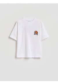 Reserved - Bawełniany t-shirt z nadrukiem - złamana biel. Materiał: bawełna. Wzór: nadruk #1