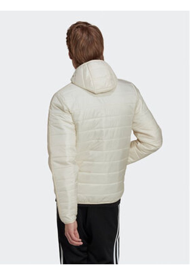 Adidas - adidas Kurtka puchowa Puffer HL9213 Écru Regular Fit. Kolor: beżowy. Materiał: syntetyk