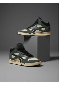 Reebok Sneakersy CEO-BB4900 MID AR30109M-CGB Czarny. Kolor: czarny. Materiał: skóra