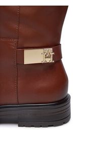 TOMMY HILFIGER - Tommy Hilfiger Oficerki Th Logo Leather Long Boot FW0FW08335 Brązowy. Kolor: brązowy. Materiał: skóra