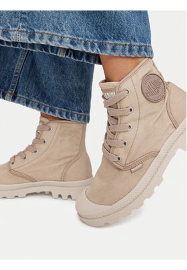 Palladium Trapery Pampa Hi 92352-238-M Beżowy. Kolor: beżowy. Materiał: materiał