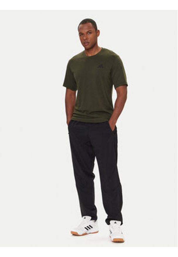 Adidas - adidas Koszulka techniczna Train Essentials Feelready Novelty JX2755 Zielony Regular Fit. Kolor: zielony. Materiał: syntetyk