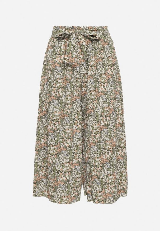 Born2be - Zielone Szerokie Plisowane Spodnie z Bawełną i Gumką w Talii Wiązane Paskiem Closofia. Okazja: do pracy, na spotkanie biznesowe. Stan: podwyższony. Kolor: zielony. Materiał: bawełna. Styl: klasyczny, biznesowy