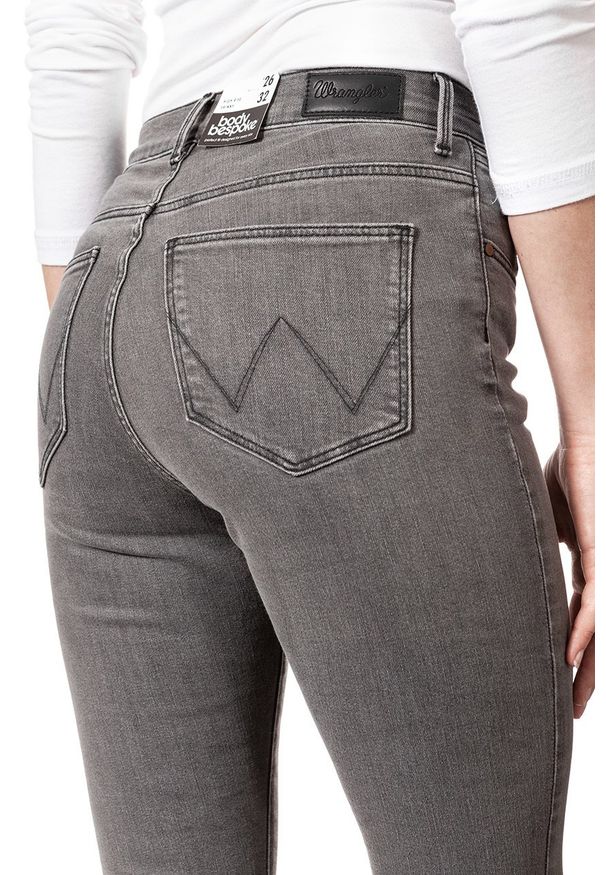 Wrangler - WRANGLER HIGH SKINNY CONCRETE PLAN W27HQG25P 112128112. Stan: podwyższony