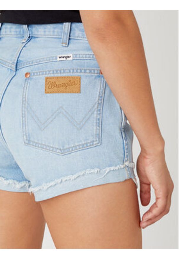 Wrangler Szorty jeansowe W23K73171 112332346 Błękitny Regular Fit. Kolor: niebieski. Materiał: jeans, bawełna