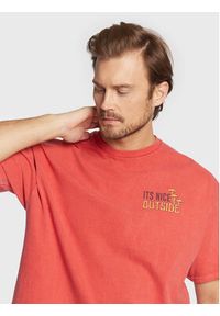 BDG Urban Outfitters T-Shirt 75326470 Czerwony Regular Fit. Kolor: czerwony. Materiał: bawełna