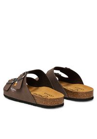Pepe Jeans Klapki Bio M Double Chicago PMS90110 Brązowy. Kolor: brązowy. Materiał: skóra