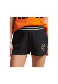 Spodenki sportowe damskie Superdry Vintage Colegiate. Kolor: czarny. Materiał: poliester, bawełna. Długość: krótkie